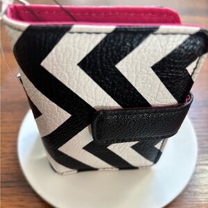 Pink and Black 20 slot card Organizer NWT